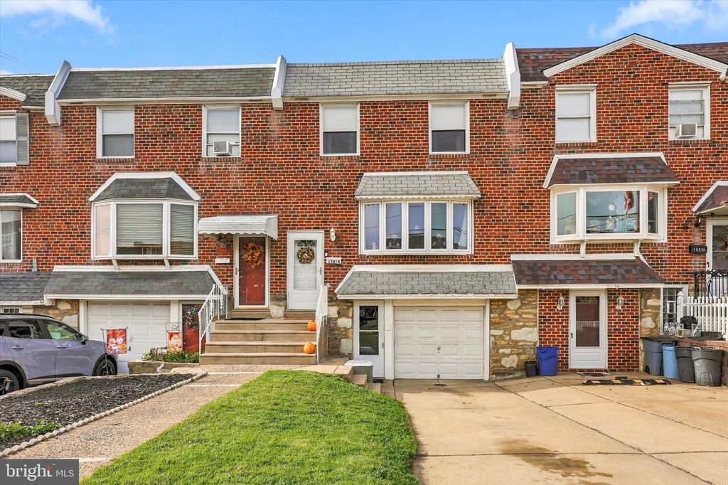 12018 WALDEMIRE DR, Philadelphia, PA 19154