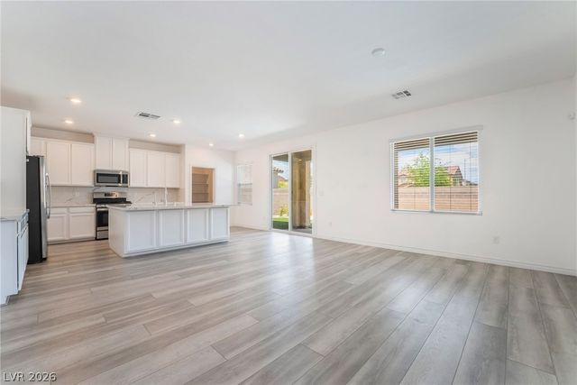 3952 Henny Avenue, Las Vegas, NV 89141