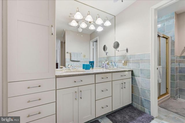 1001 VILLAGE RD, Orwigsburg, PA 17961