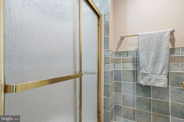 1001 VILLAGE RD, Orwigsburg, PA 17961