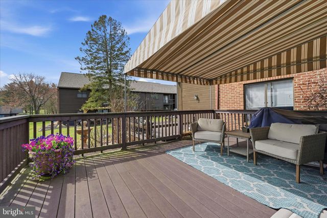 1001 VILLAGE RD, Orwigsburg, PA 17961