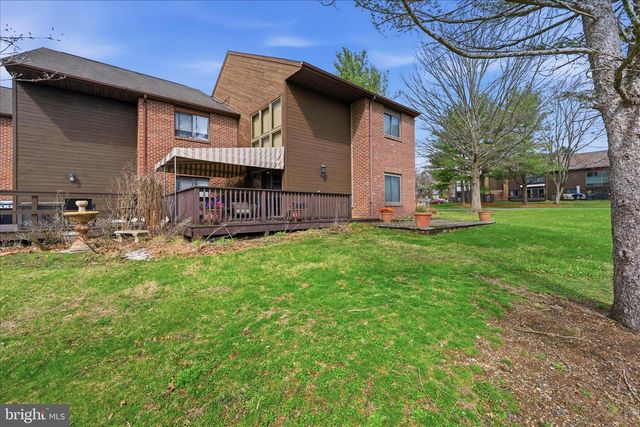 1001 VILLAGE RD, Orwigsburg, PA 17961