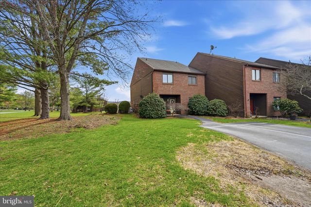 1001 VILLAGE RD, Orwigsburg, PA 17961