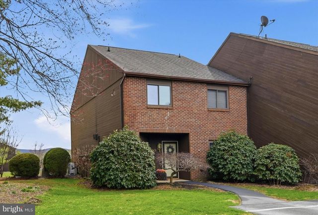 1001 VILLAGE RD, Orwigsburg, PA 17961