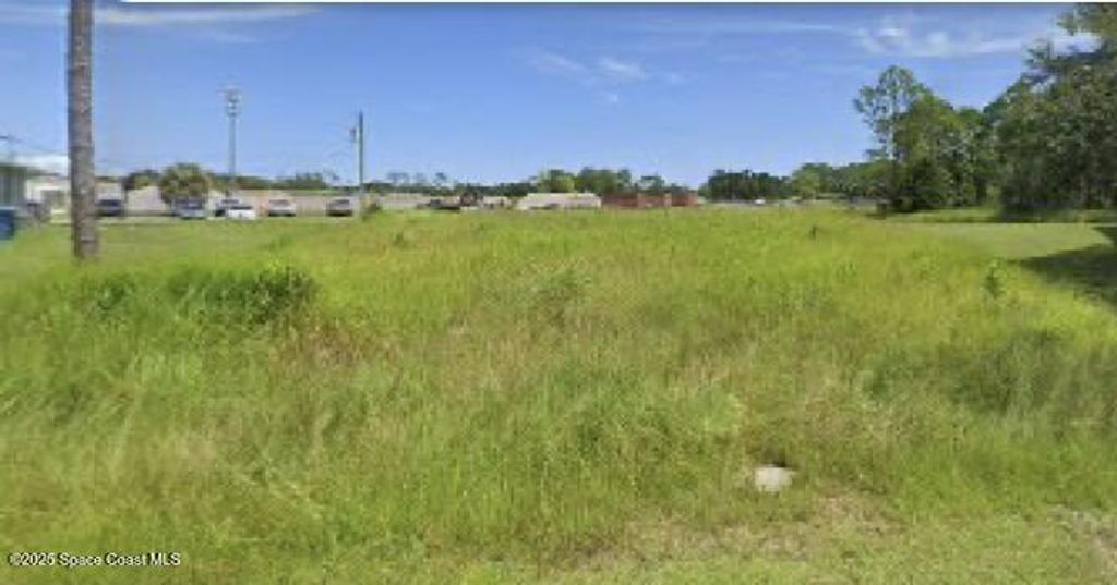 Image 2 of property listing at 1019 Wing Road SW, Palm Bay, FL 32908
