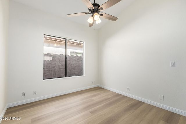 8782 W SHAW BUTTE Drive, Peoria, AZ 85345