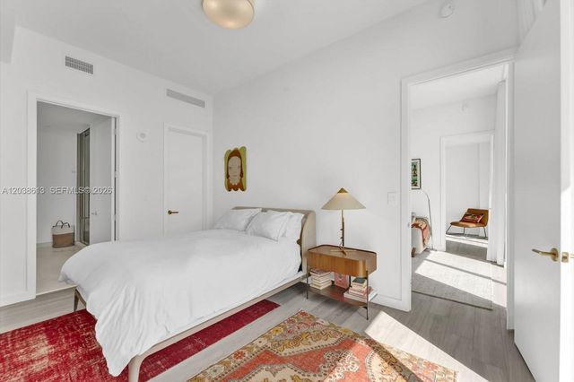 2655 S Bayshore Drive 1606, Miami, FL 33133