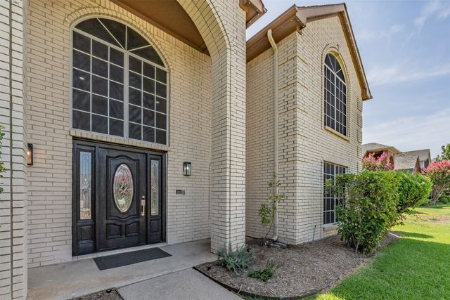 2141 Teal Court, Lewisville, TX 75077