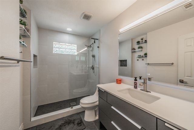2141 Teal Court, Lewisville, TX 75077