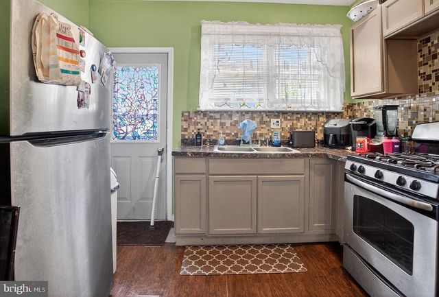 2415 S 61ST ST, Philadelphia, PA 19142
