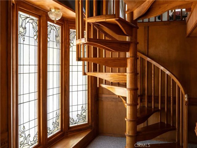 40153 Lakeview Drive, Big Bear Lake, CA 92315