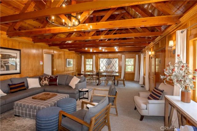 40153 Lakeview Drive, Big Bear Lake, CA 92315