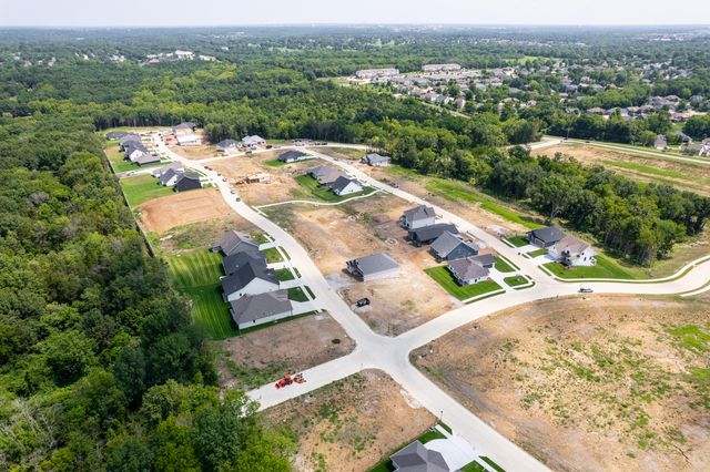 5109 MODESTO DR, Columbia, MO 65203