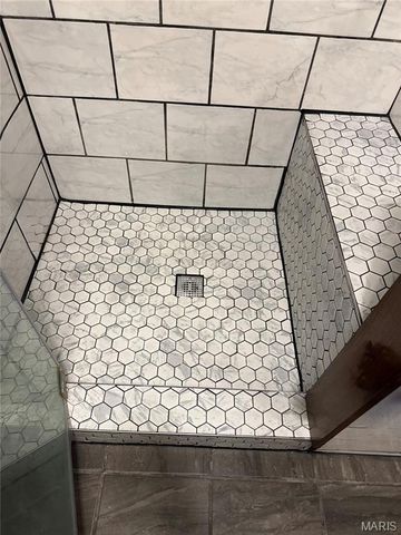 18989 Ladera Road, Waynesville, MO 65583