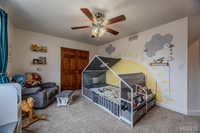 18989 Ladera Road, Waynesville, MO 65583