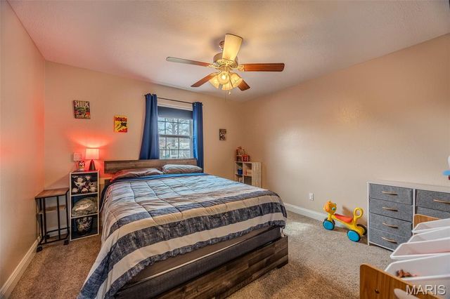 18989 Ladera Road, Waynesville, MO 65583