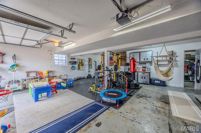 18989 Ladera Road, Waynesville, MO 65583