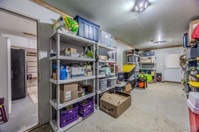 18989 Ladera Road, Waynesville, MO 65583