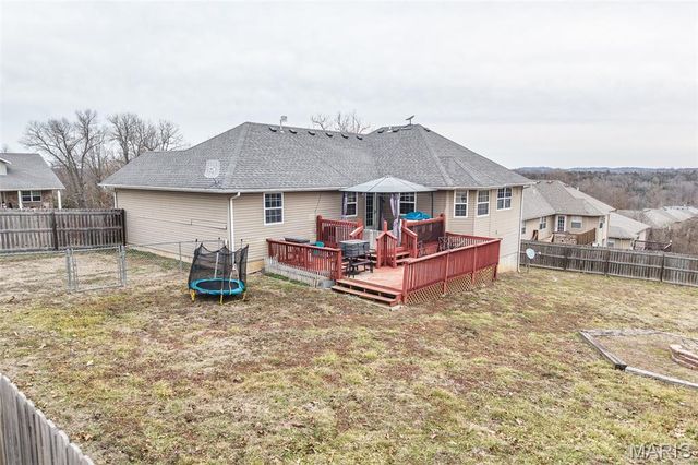 18989 Ladera Road, Waynesville, MO 65583