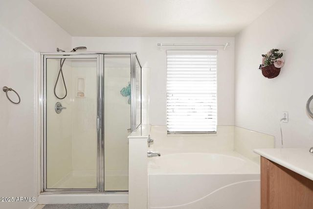 3327 W LEODRA Lane, Phoenix, AZ 85041