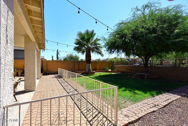 3327 W LEODRA Lane, Phoenix, AZ 85041