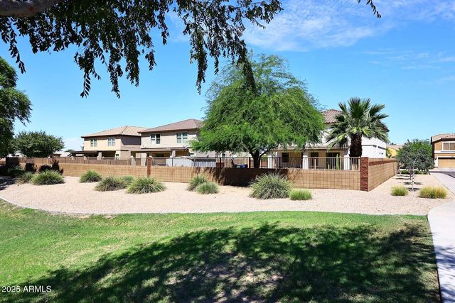 3327 W LEODRA Lane, Phoenix, AZ 85041