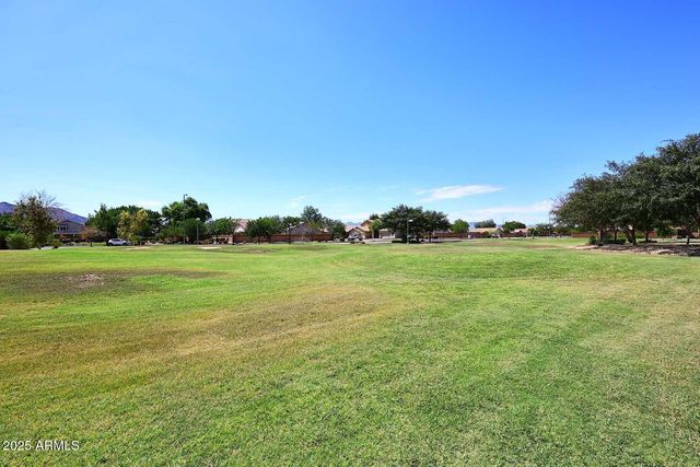 3327 W LEODRA Lane, Phoenix, AZ 85041