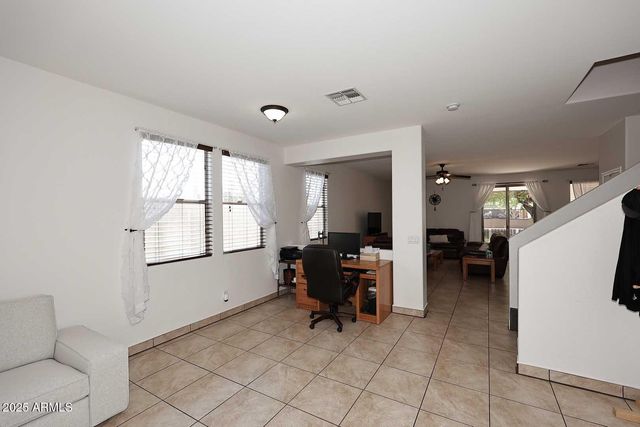 3327 W LEODRA Lane, Phoenix, AZ 85041