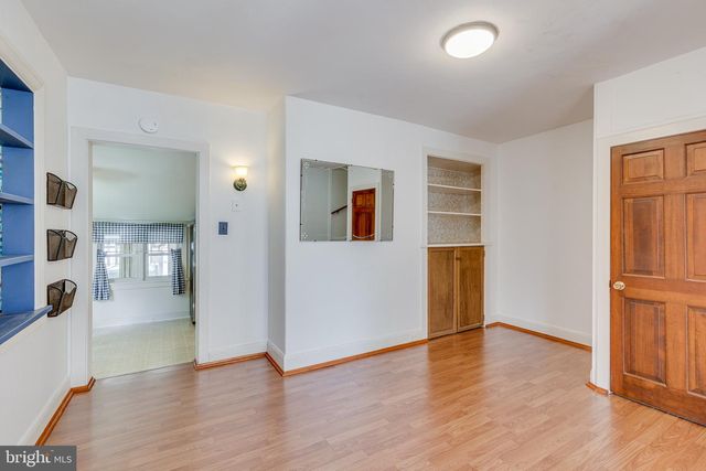 26 CHESTNUT ST, Lumberton, NJ 08048