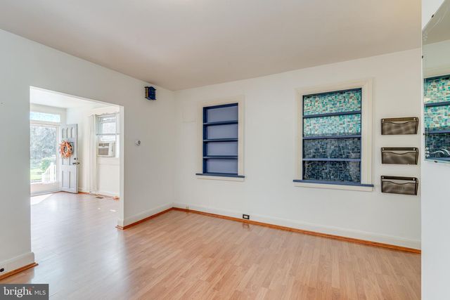 26 CHESTNUT ST, Lumberton, NJ 08048