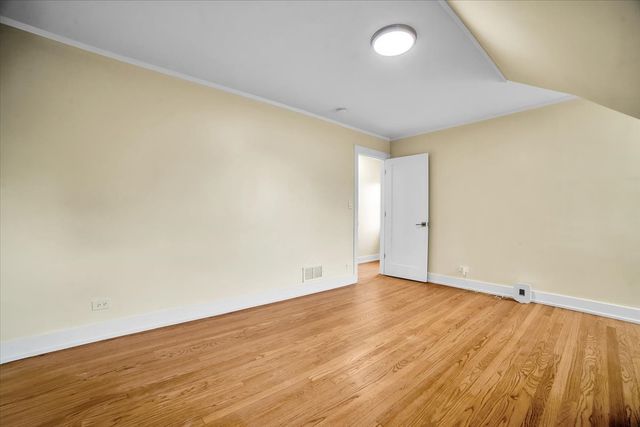 6014 W Fletcher Street, Chicago, IL 60634