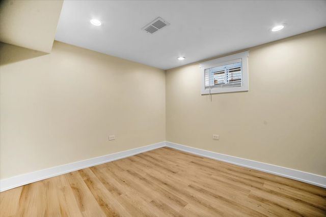 6014 W Fletcher Street, Chicago, IL 60634