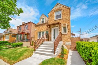 6014 W Fletcher Street, Chicago, IL 60634