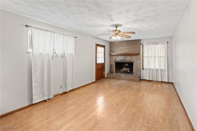 131 Crisswill Drive, St Clairsville, OH 43950