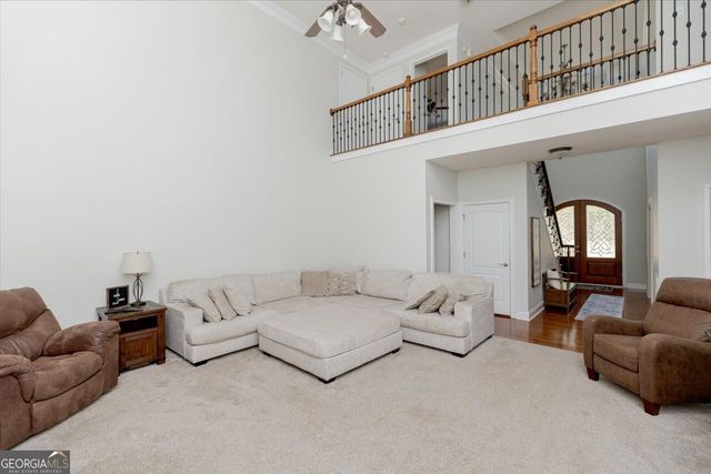 200 River Oak Court, Kathleen, GA 31047