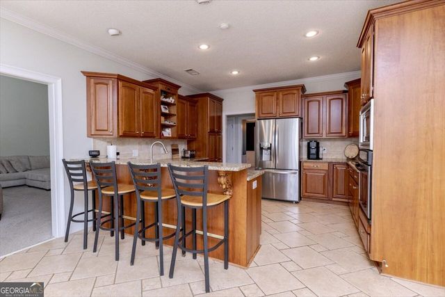 200 River Oak Court, Kathleen, GA 31047