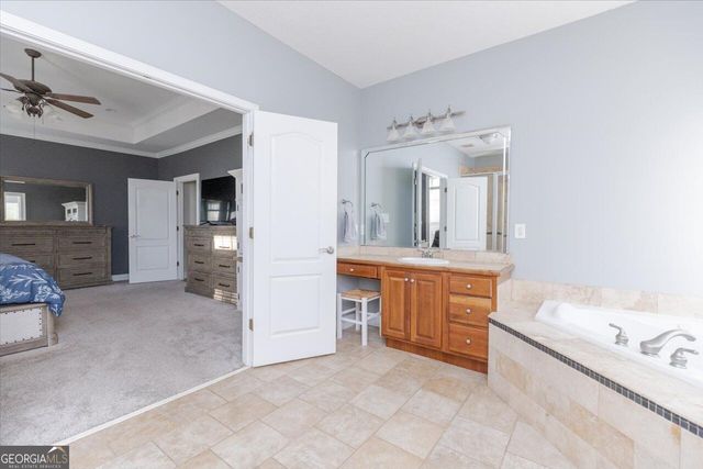 200 River Oak Court, Kathleen, GA 31047