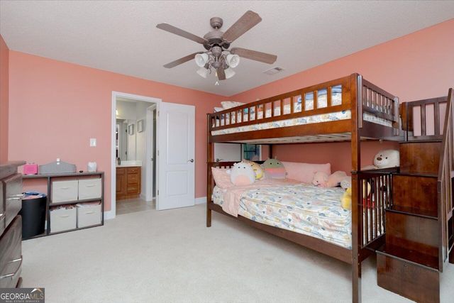 200 River Oak Court, Kathleen, GA 31047