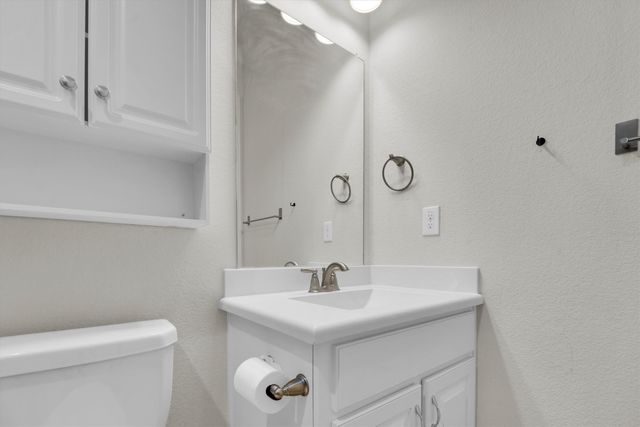 1011 Prairie Ridge Lane, Arlington, TX 76005