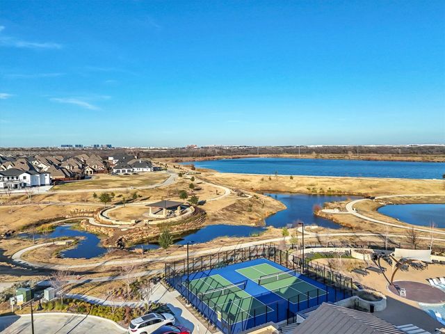 1011 Prairie Ridge Lane, Arlington, TX 76005