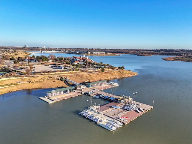 1011 Prairie Ridge Lane, Arlington, TX 76005