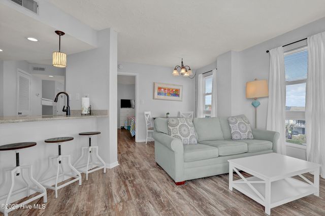 2000 New River Inlet Road 1214, N Topsail Beach, NC 28460