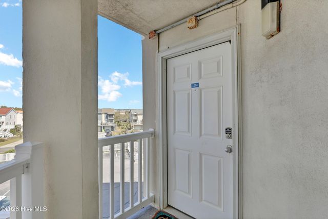 2000 New River Inlet Road 1214, N Topsail Beach, NC 28460