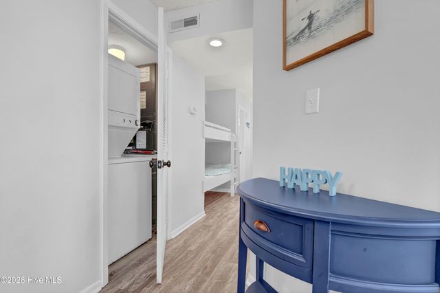 2000 New River Inlet Road 1214, N Topsail Beach, NC 28460