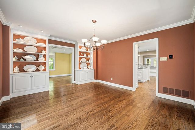307 SPINDLE LN, West Chester, PA 19380