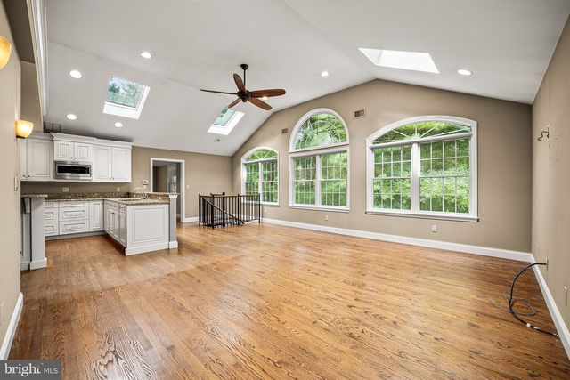 307 SPINDLE LN, West Chester, PA 19380