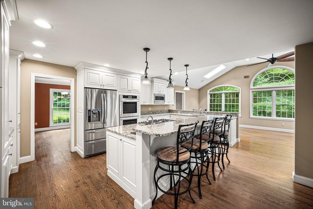 307 SPINDLE LN, West Chester, PA 19380