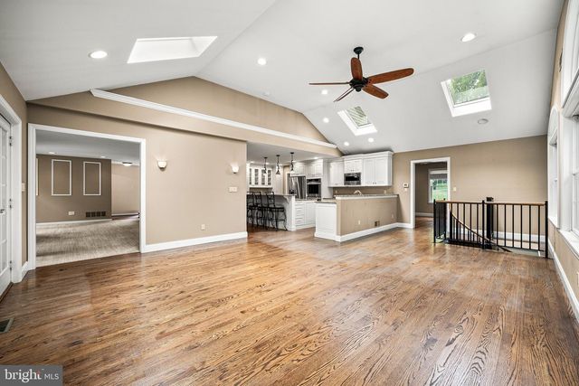 307 SPINDLE LN, West Chester, PA 19380
