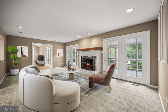 307 SPINDLE LN, West Chester, PA 19380