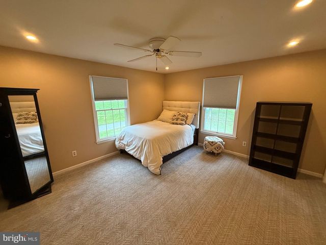 307 SPINDLE LN, West Chester, PA 19380
